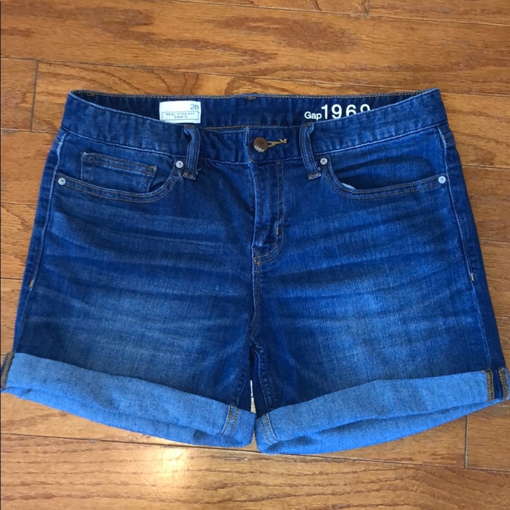 Gap 1969 Real Straight Shorts